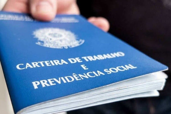 Primeira parcela do 13ª deve ser paga nesta quarta (30); saiba como calcular