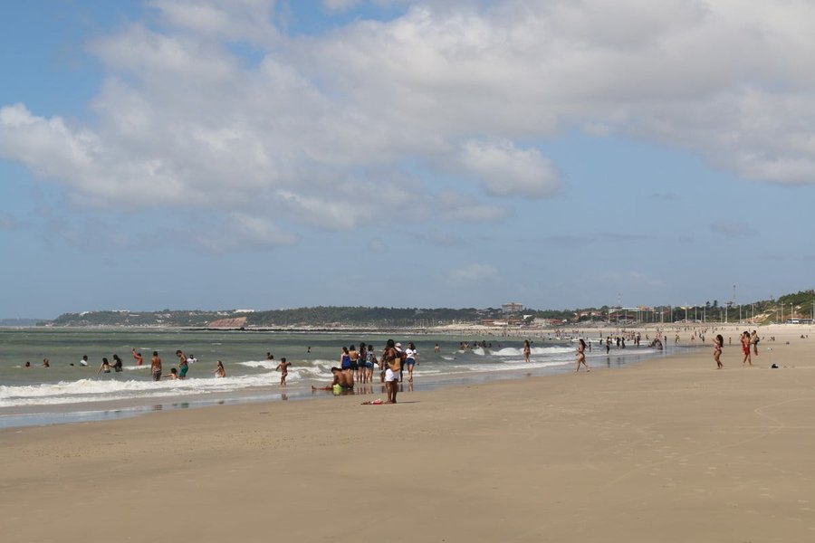 14 pontos de praias da Grande São Luís estão próprios para banho, diz Sema