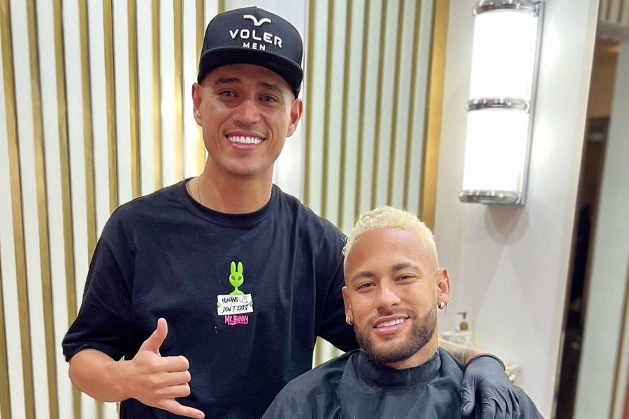 Copa do Mundo: Neymar descolore cabelo para voltar a jogar nas oitavas de final
