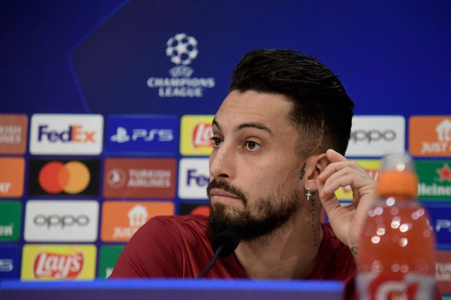 Copa do Mundo: Saiba o motivo da cicatriz na cabeça de Alex Telles