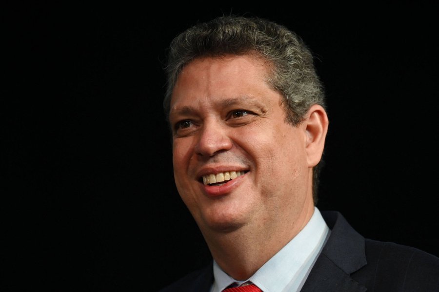 Governo não será aparelhado por movimentos sociais, diz futuro ministro de Lula