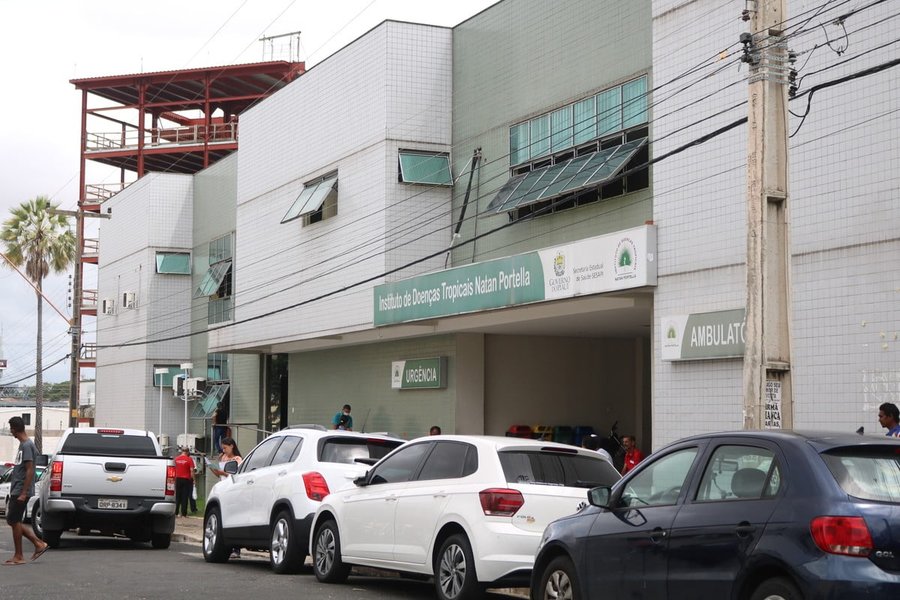Hospital Natan Portella, em Teresina, reabre leitos exclusivos para Covid após aumento de casos