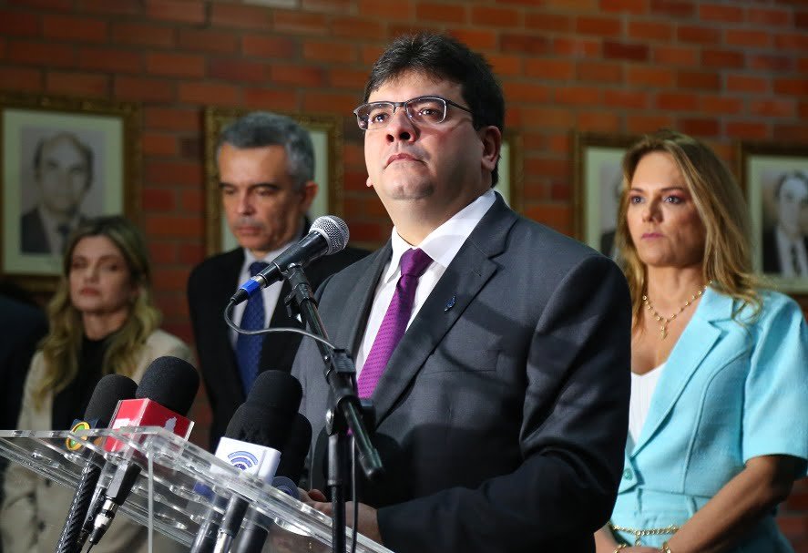 Governador do Piauí afirma que até o fim do ano serão convocados 1,6 mil PMs