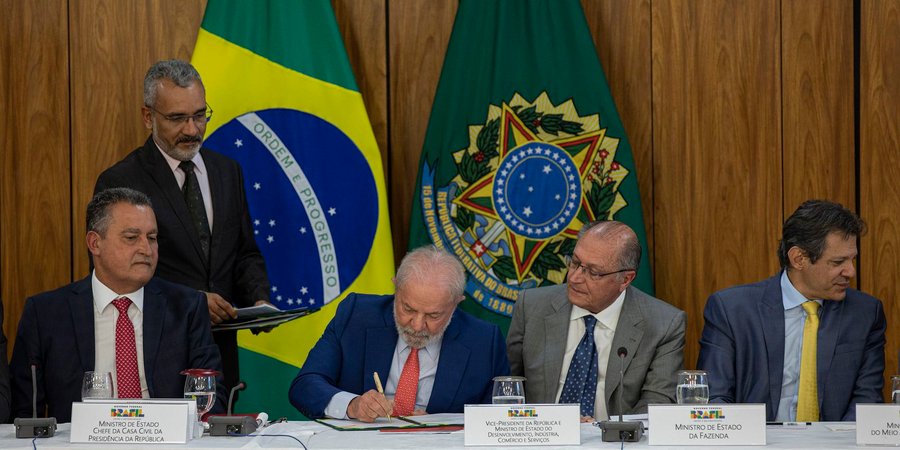 Lula: governo finaliza lista de obras prioritárias dos estados