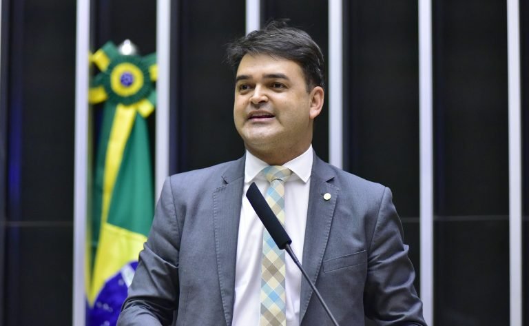 Câmara aprova substitutivo de Rubens Jr que qualifica o homicídio praticado contra juiz ou promotor de Justiça
