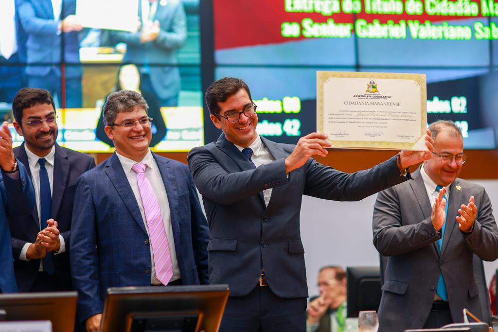 Gabriel Tenório é homenageado pela Assembleia com o Título de Cidadão Maranhense