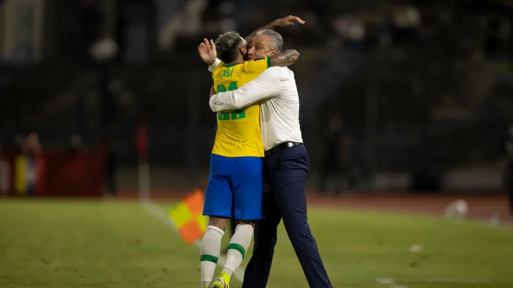 Gabigol perdeu a cabeça e mandou Tite longe