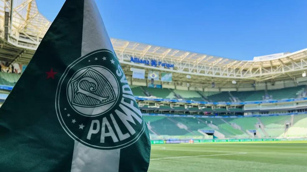 Palmeiras age nos bastidores para contratar craque da Seleção Brasileira