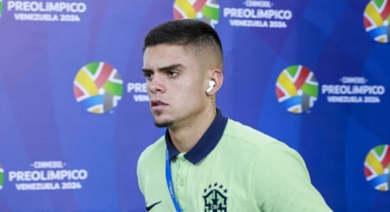 Gabriel Pec comemora assistência contra a Colômbia – Esportes