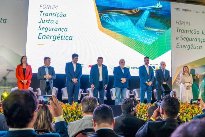Deputados do MA participam de fórum promovido pela Petrobras e Consórcio Amazônia Legal