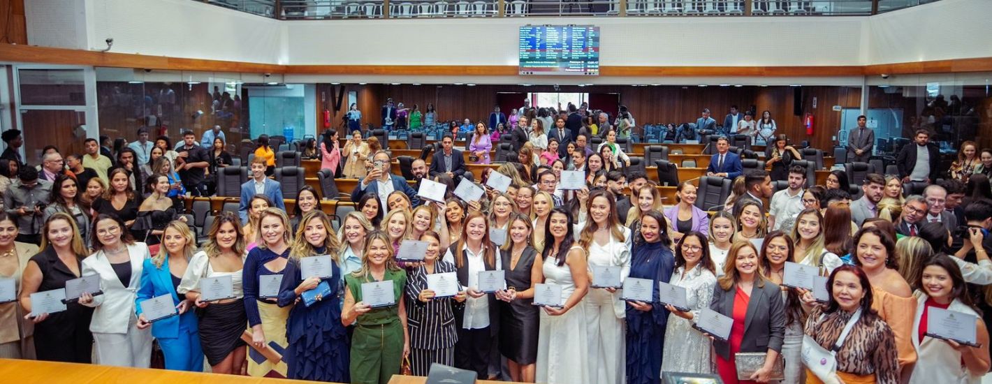 ALEMA homenageia mulheres empreendedoras em sessão solene