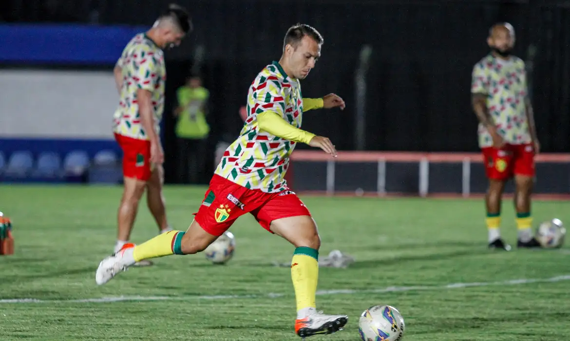 Em CPI, dono do Botafogo fala sobre supostas manipulações de jogos