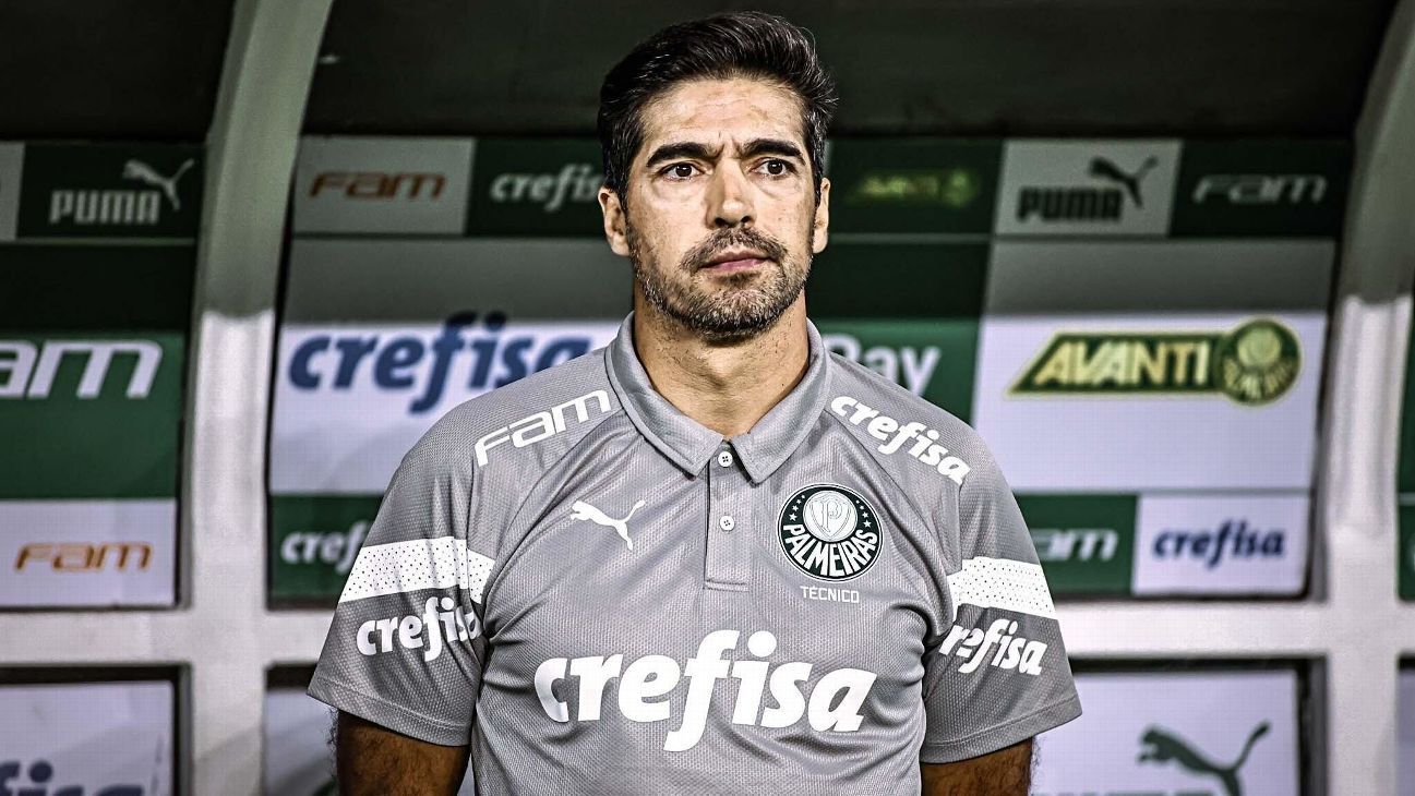 Abel admite que não esperava tantas saídas do Palmeiras