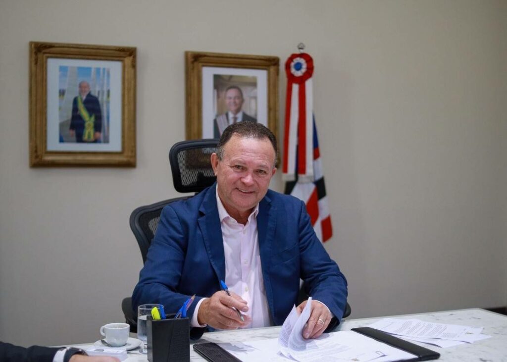 Brandão se reúne com os 217 prefeitos eleitos e reeleitos em 2024