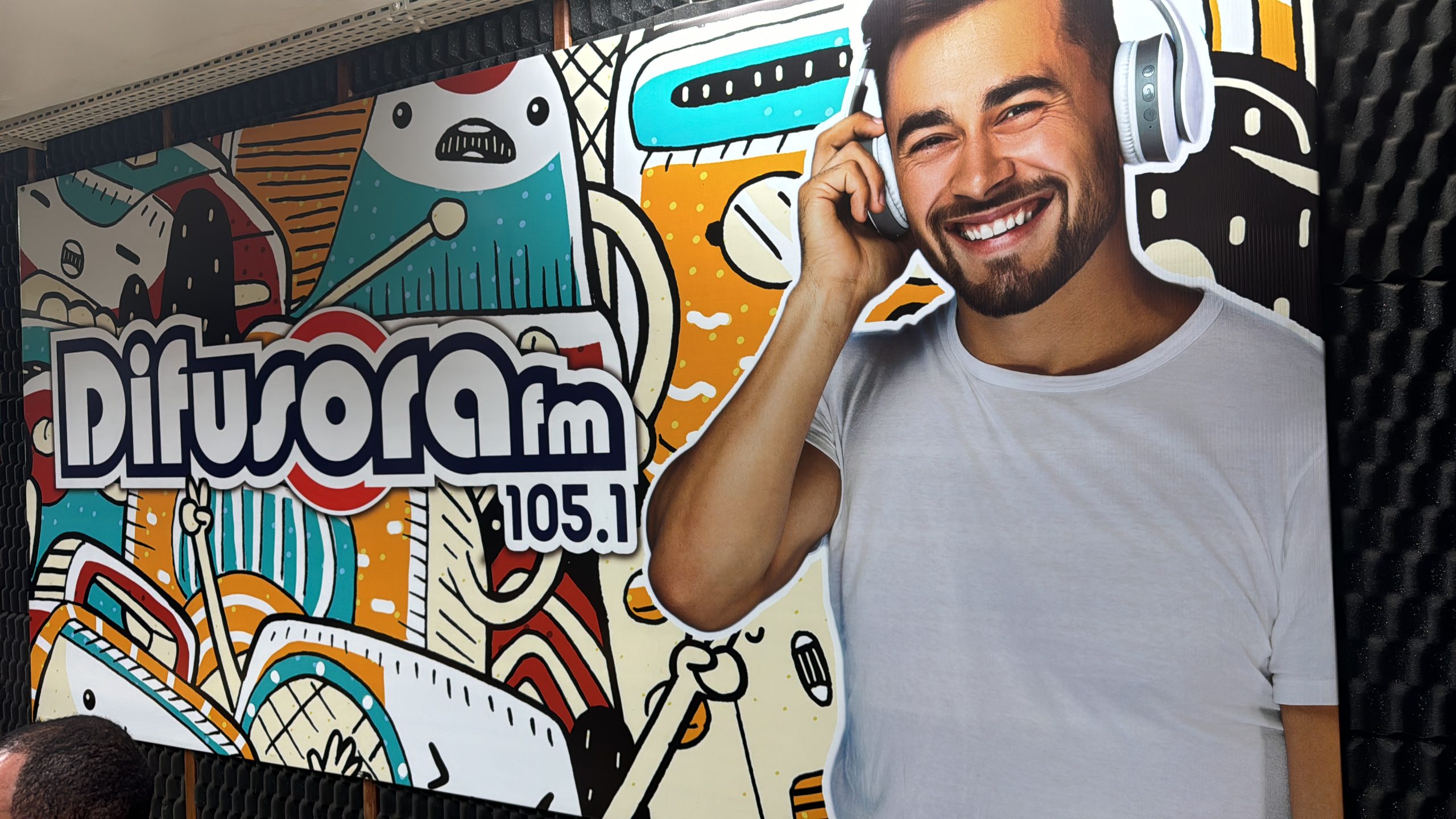 Grupo Difusora anuncia nova programação e atrações imperdíveis na rádio FM