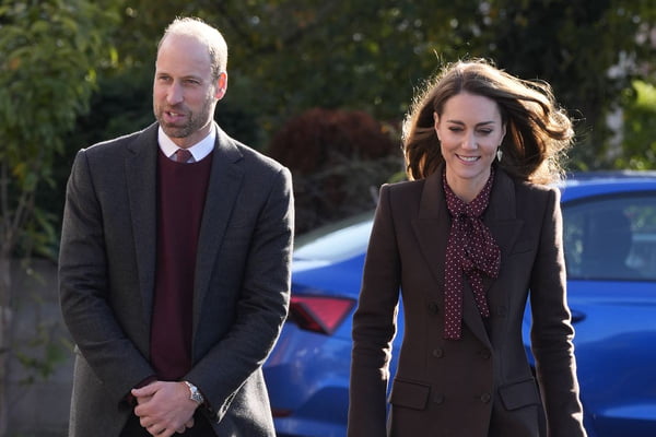 Kate Middleton e William dormiam durante invasão do Castelo de Windsor