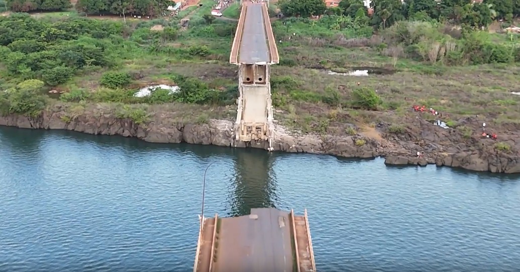 14 pessoas seguem desaparecidas após queda da ponte, diz PRF