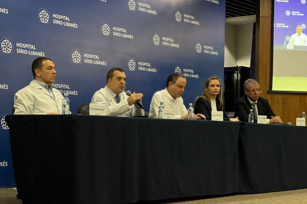 Com emergência, Lula teve permissão especial para pousar em Congonhas