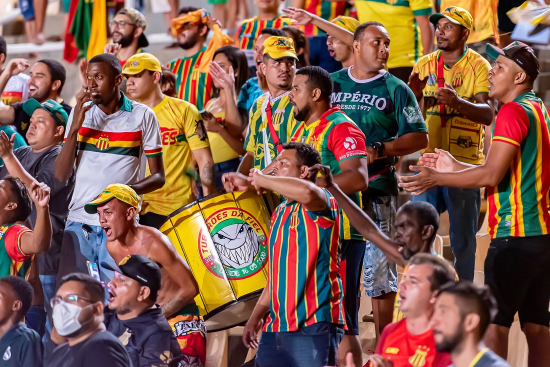 Torcedores comentam decisão judicial que decretou rebaixamento do Sampaio