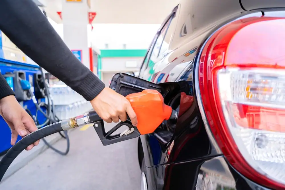Gasolina e diesel vão ficar mais caros a partir de fevereiro