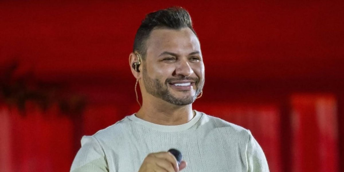 Cantor da Banda Desejo de Menina é preso após show em João Pessoa