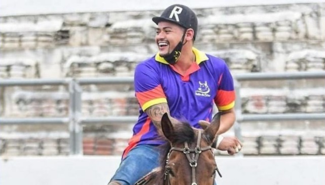 Influenciador Robim da Carne morre após capotamento de UTV