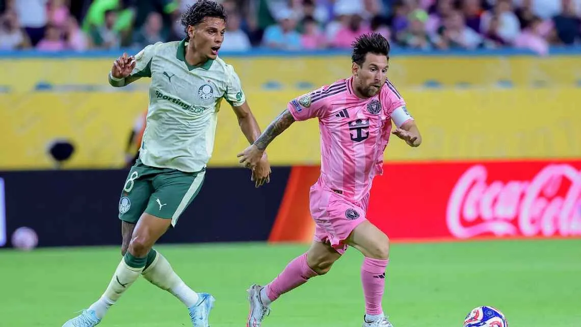 Palmeiras sai atrás, empata com Inter Miami e pega o Botafogo nas oitavas 