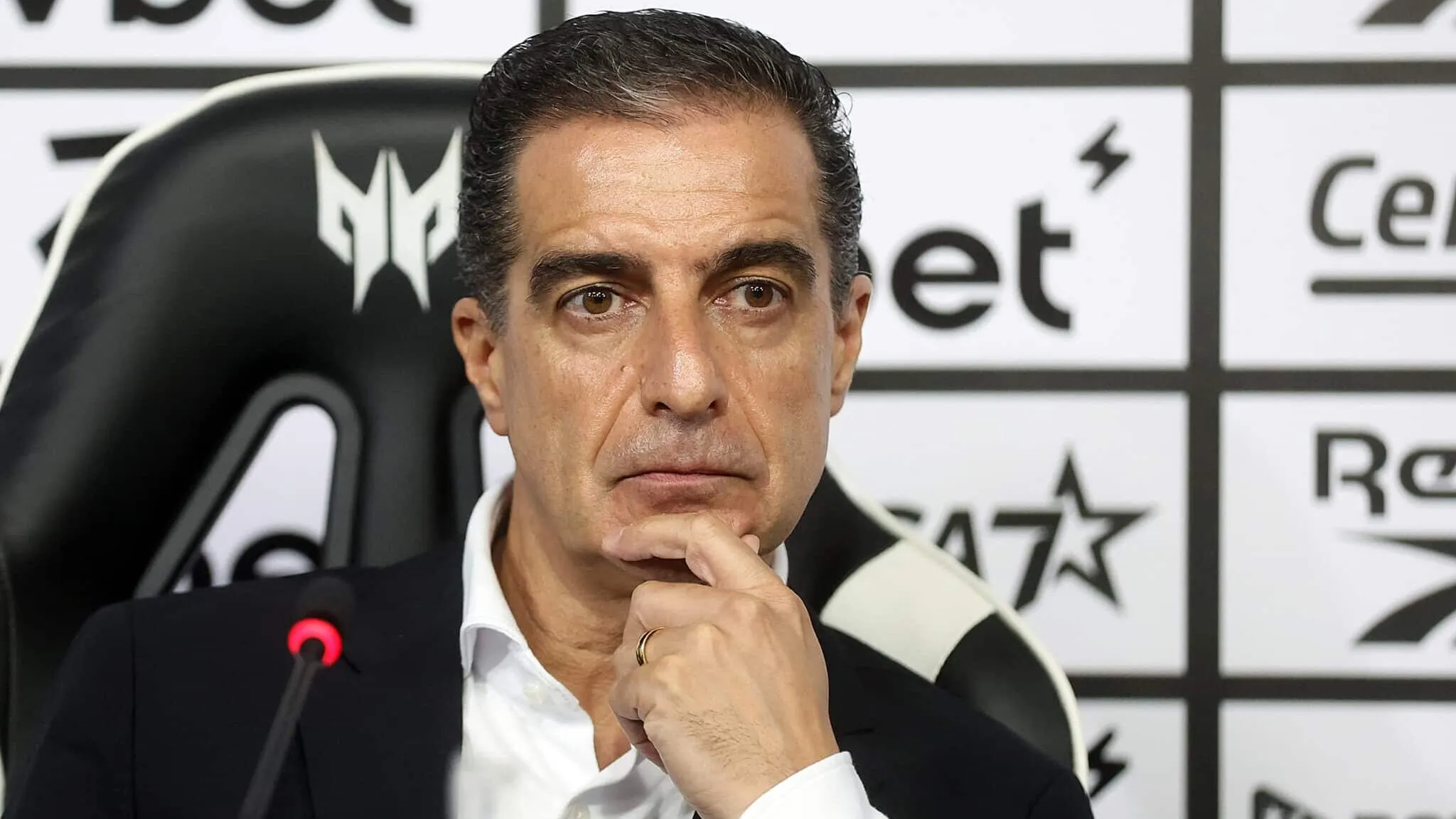 Renato Paiva é demitido do Botafogo