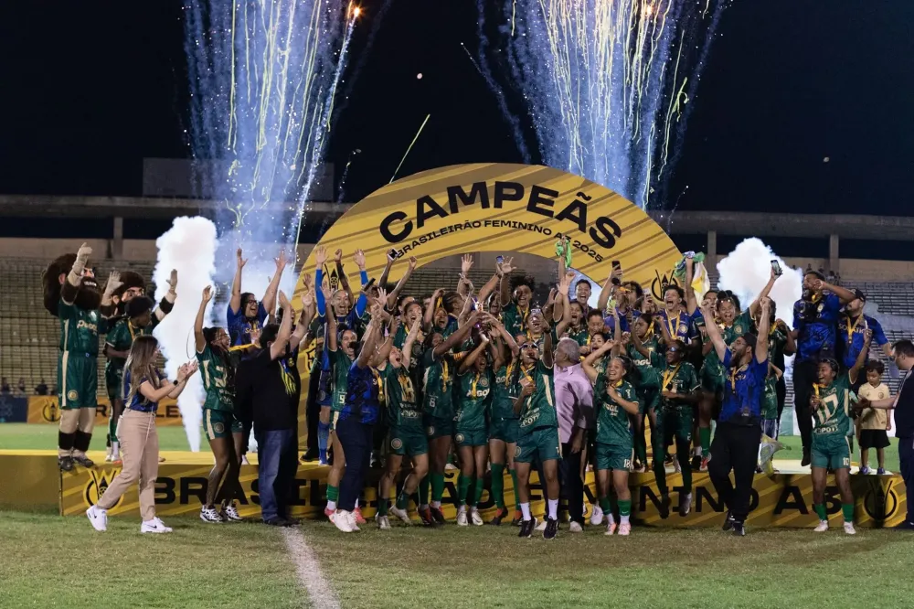 Atlético-PI goleia Vila Nova por 4 a 0 e conquista título inédito da Série A3 do Brasileiro Feminino