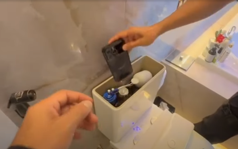 PF encontra celular escondido em vaso sanitário durante operação no Maranhão