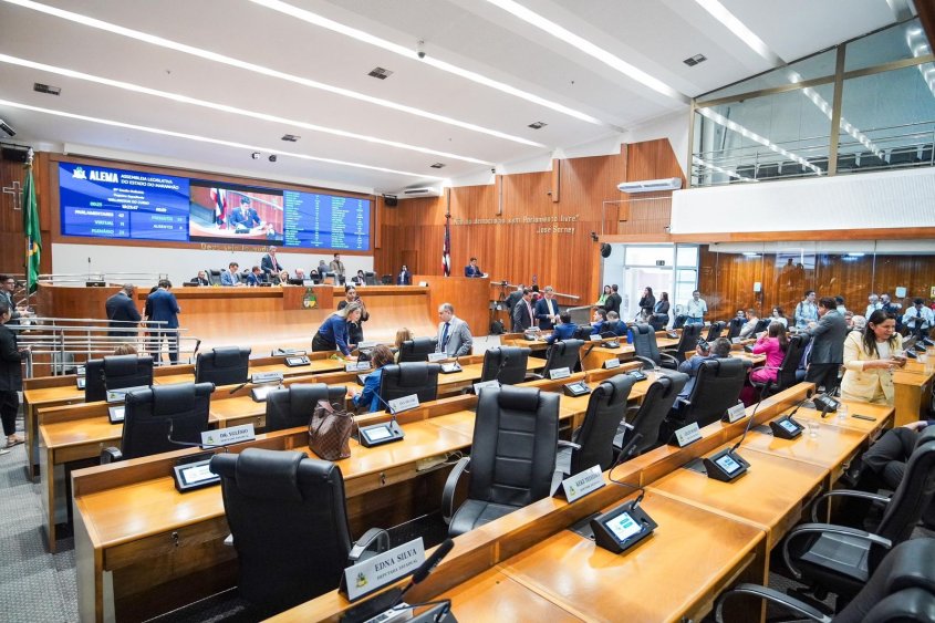 Assembleia aprova MP que amplia serviços prestados por órgãos estaduais