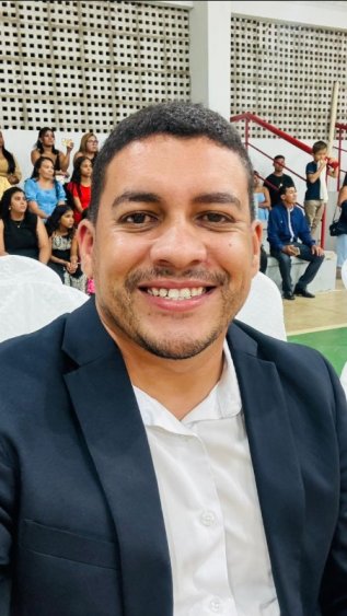 Câmara de Parnarama concede Título de Cidadão Parnaramense a vereador de Matões